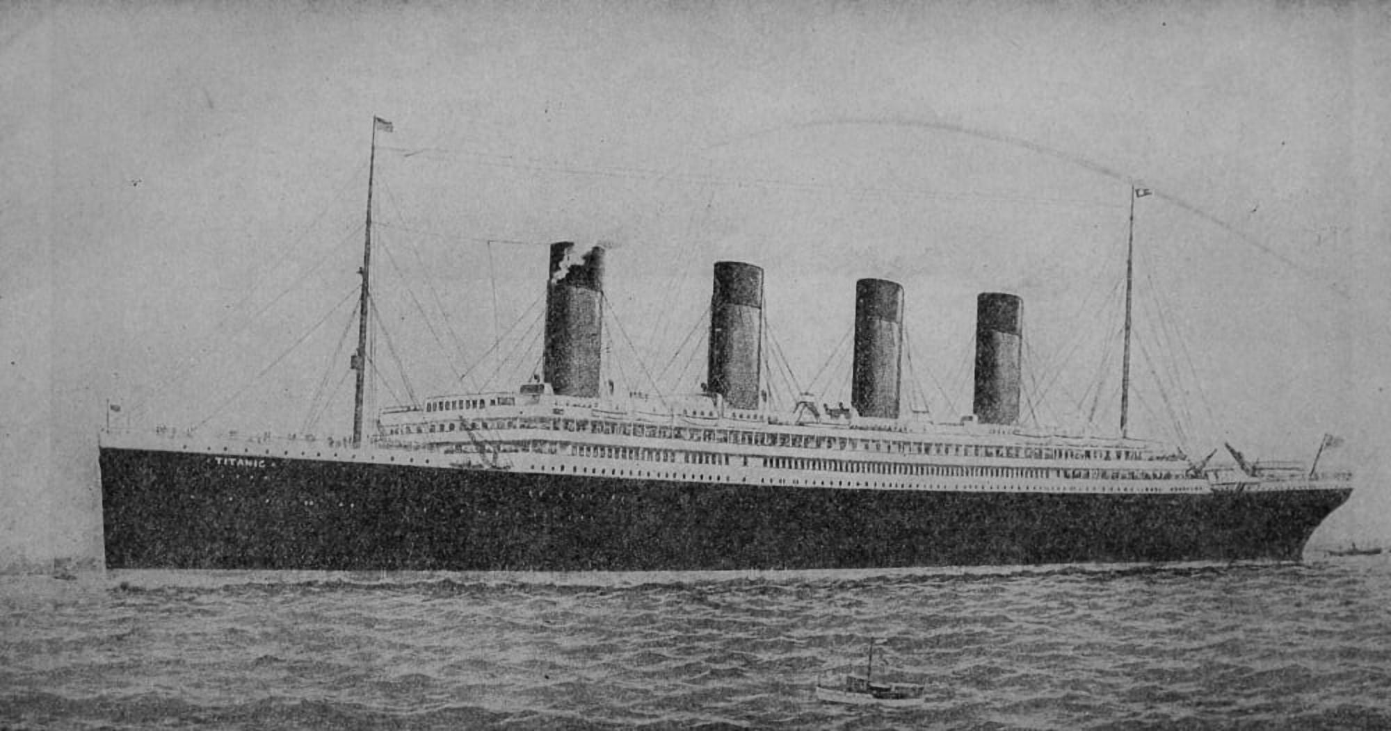 Photo Sinking of the Titanic 1912 Triple Screw Steamer Titanic Canvas Art - (24 x 36)