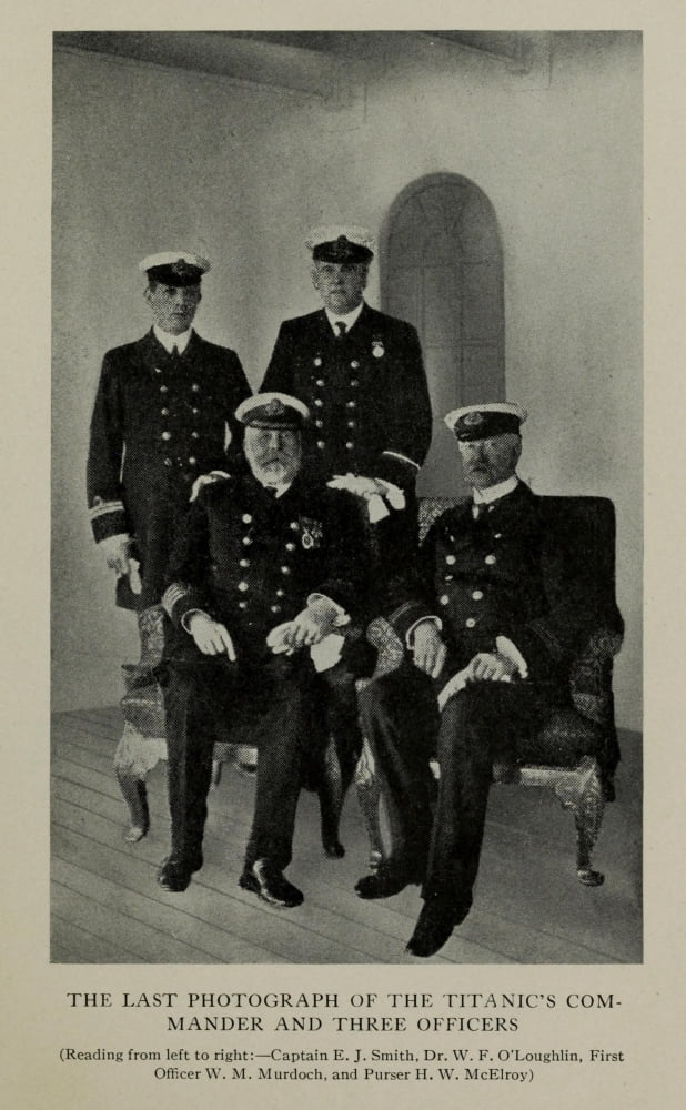 Photo Truth about the Titanic 1913 Last photo of officers Canvas Art - (24 x 36)
