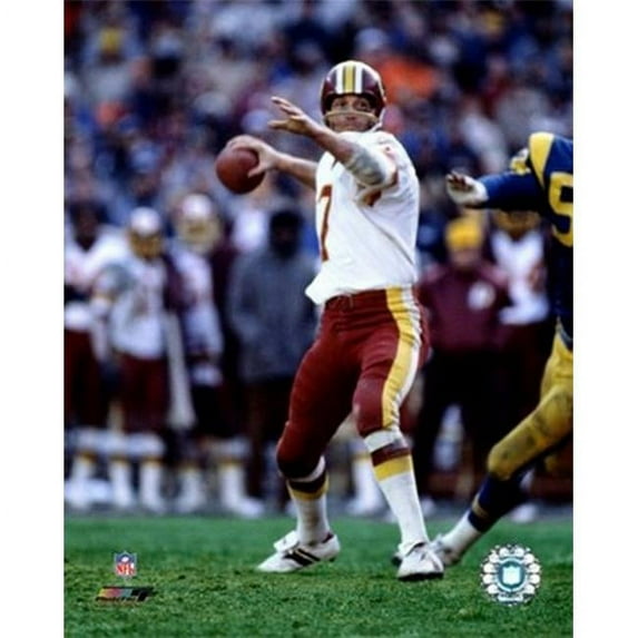 Photofile PFSAAGZ05901 Joe Theisman - Passing Action Sports Photo - 8 x 10