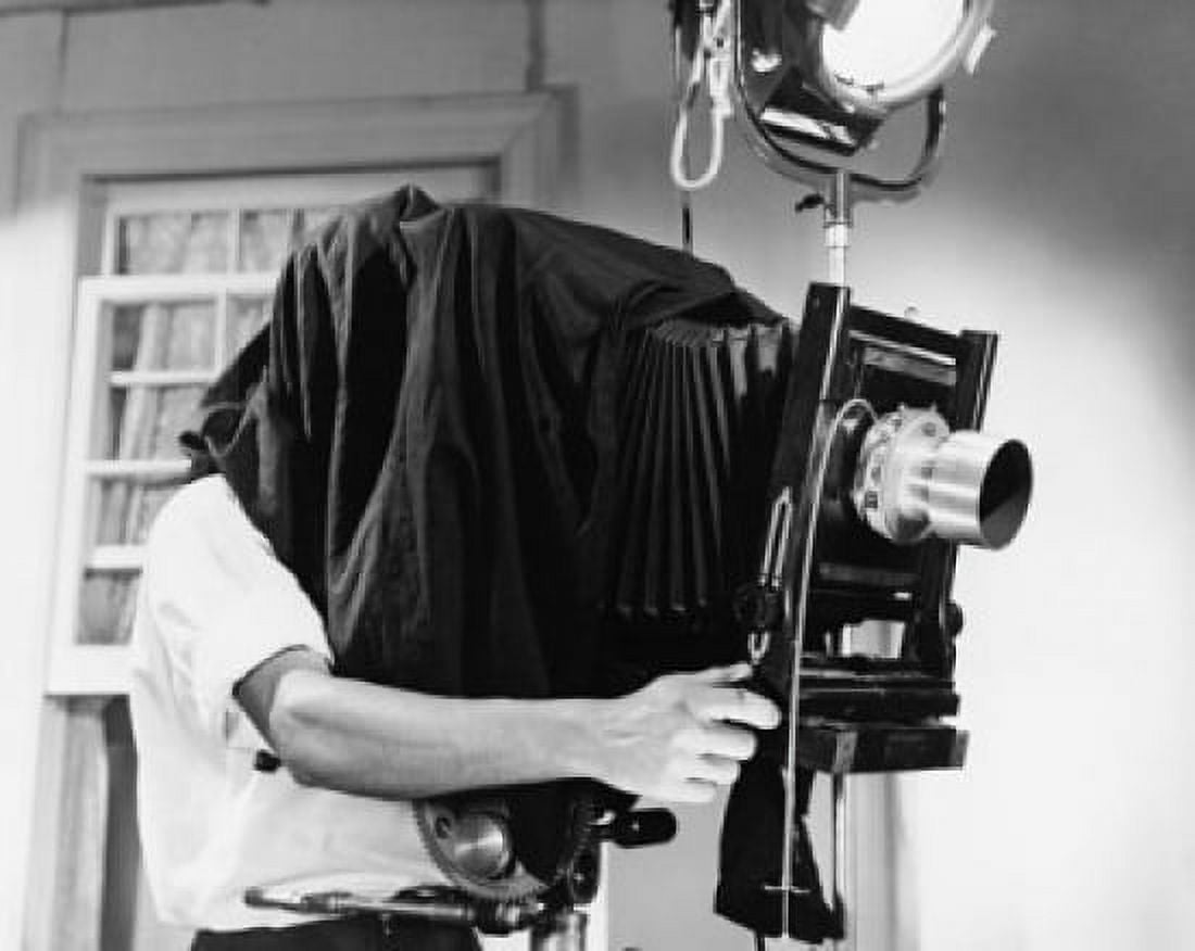 Photographer taking a photograph Canvas Art - (18 x 24)