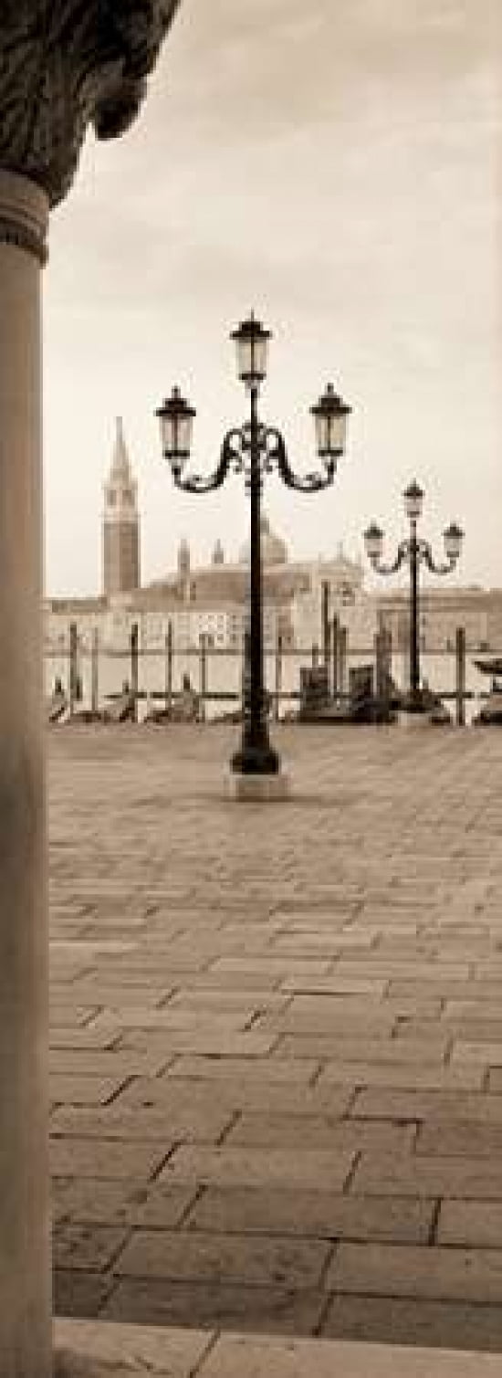 Piazza San Marco No 1 Canvas Art - Alan Blaustein (10 x 20)