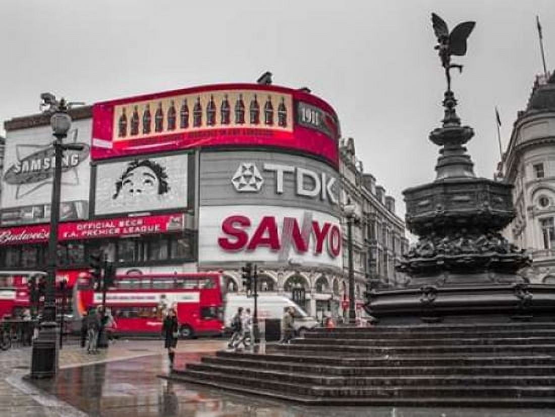 Piccadilly Circus London Canvas Art - Assaf Frank (18 x 24)