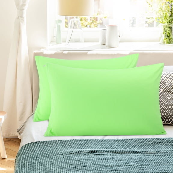 PiccoCasa 2 Pack Egyptian Cotton Pillowcases with Zipper Clourse Standard Green