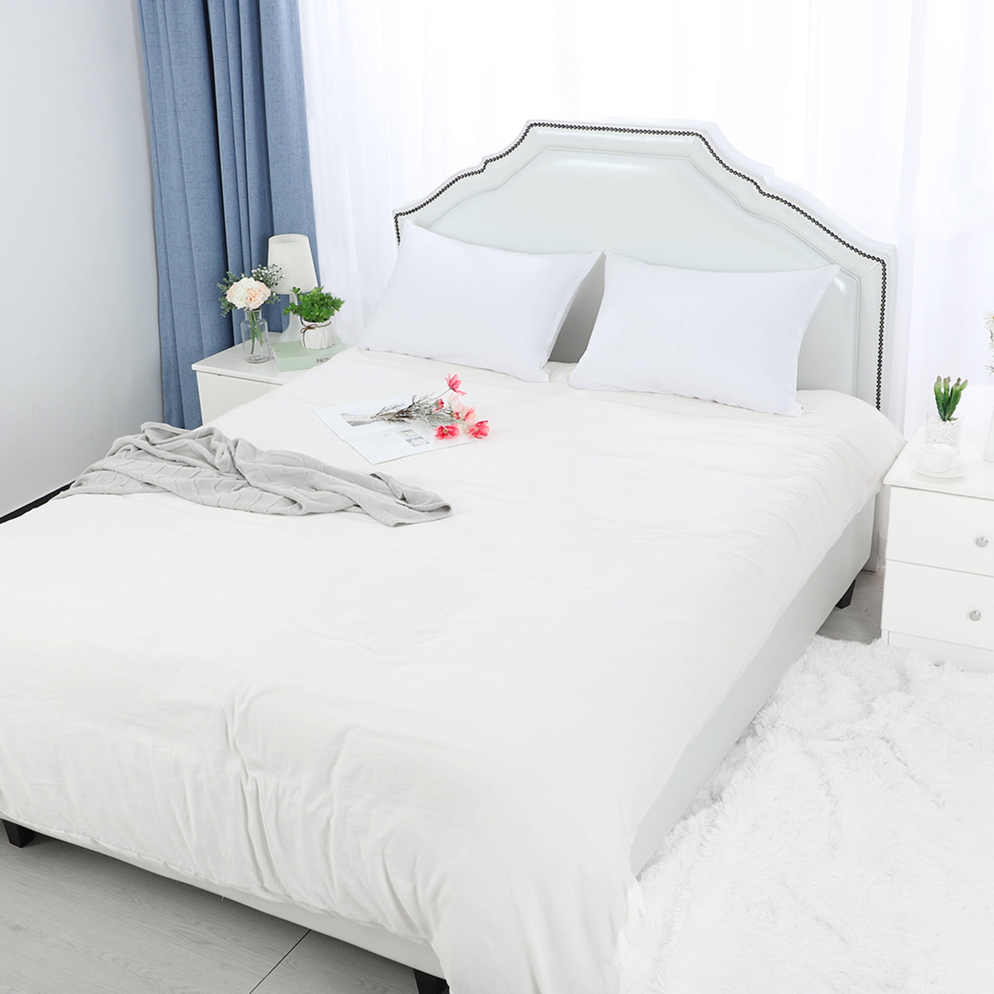 PiccoCasa 2 Pack Egyptian Cotton Pillowcases with Zipper White Standard