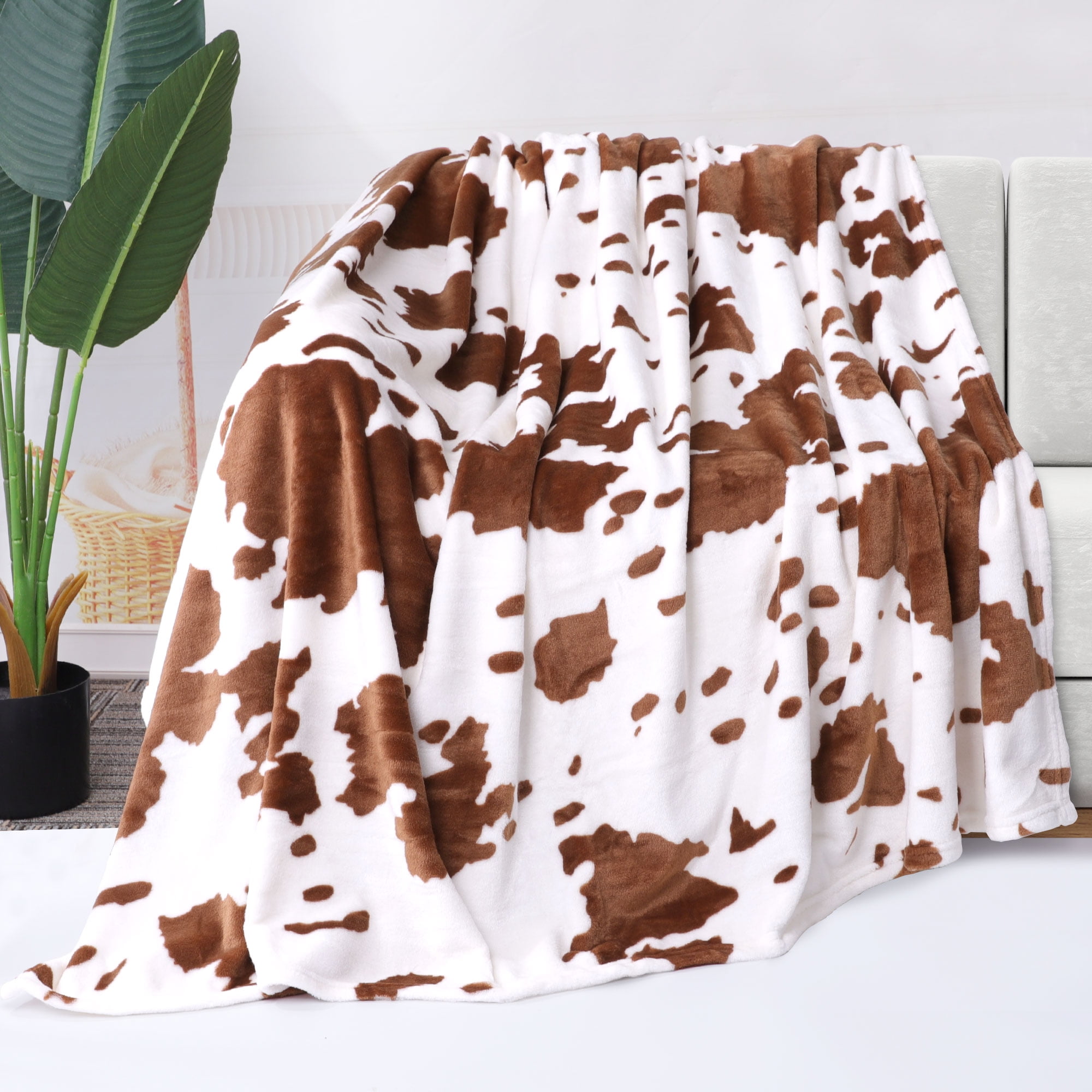PiccoCasa Cow Printed Soft 300GSM Flannel Throw Blanket Sofa Bed Brown 59" x 79"