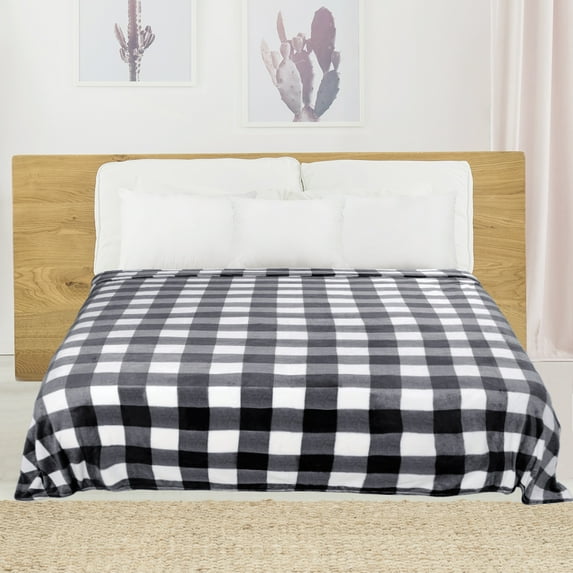 PiccoCasa Decorative Plaid Flannel Fleece Blanket, Black and White Queen-90"*90"