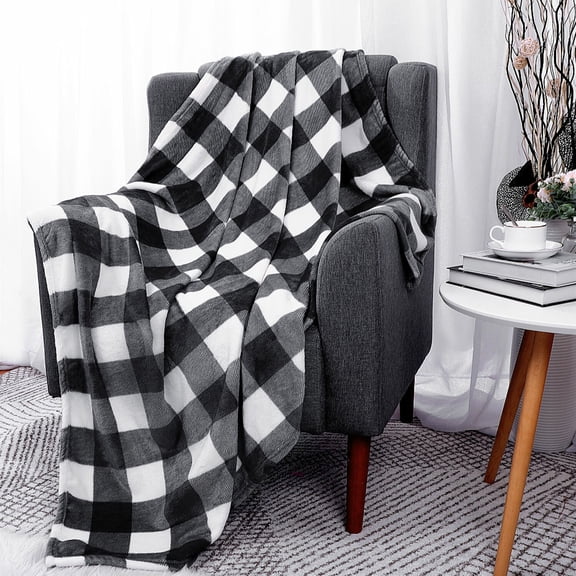 REGALWOVEN Flannel Fleece Blanket Sofa Blankets for Couch Sofa, Black and White Throw/50"x60"
