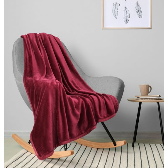 PiccoCasa Flannel Fleece Blanket Soft Warm Luxury Hemmed Burgundy 50"x60"