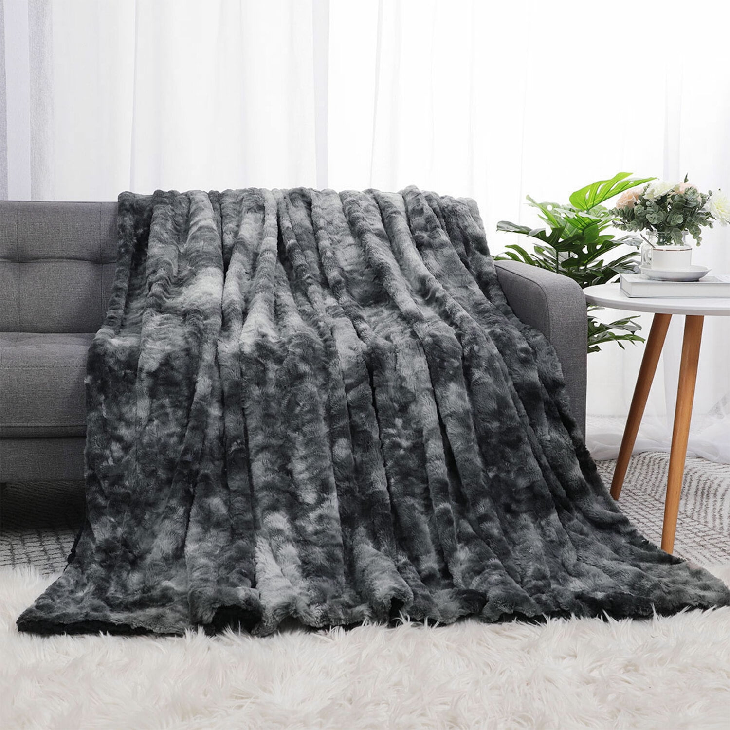 Fluffy Burger しなるビーター [ウッドもふ黒] 直輸入1本 PiccoCasa Luxury Shaggy Faux Fur Throw Blanket for Sofa Couch