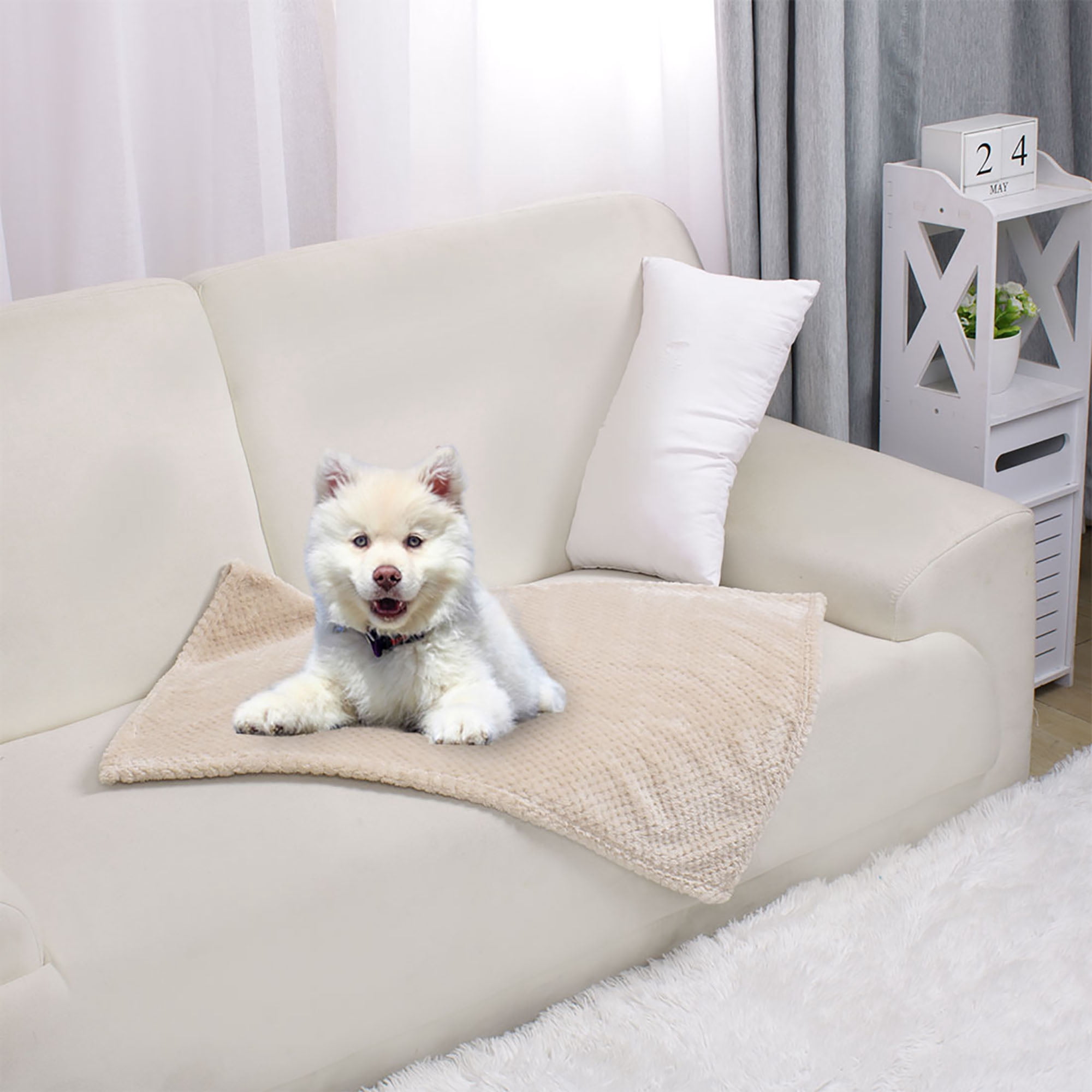 PiccoCasa Soft Microfiber Plush Flannel Blanket Luxury Bed Blanket, Camel Pet (30"x40")