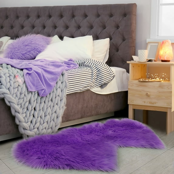 PiccoCasa Wool Imitation Sheepskin Double Heart Shaped Area Rug for Home, 4 x 2 ft Purple