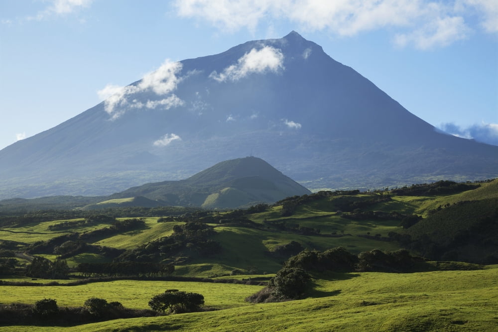 Pico mountain Pico Island Azores Portugal Canvas Art - Carl Bruemmer Design Pics (19 x 12)