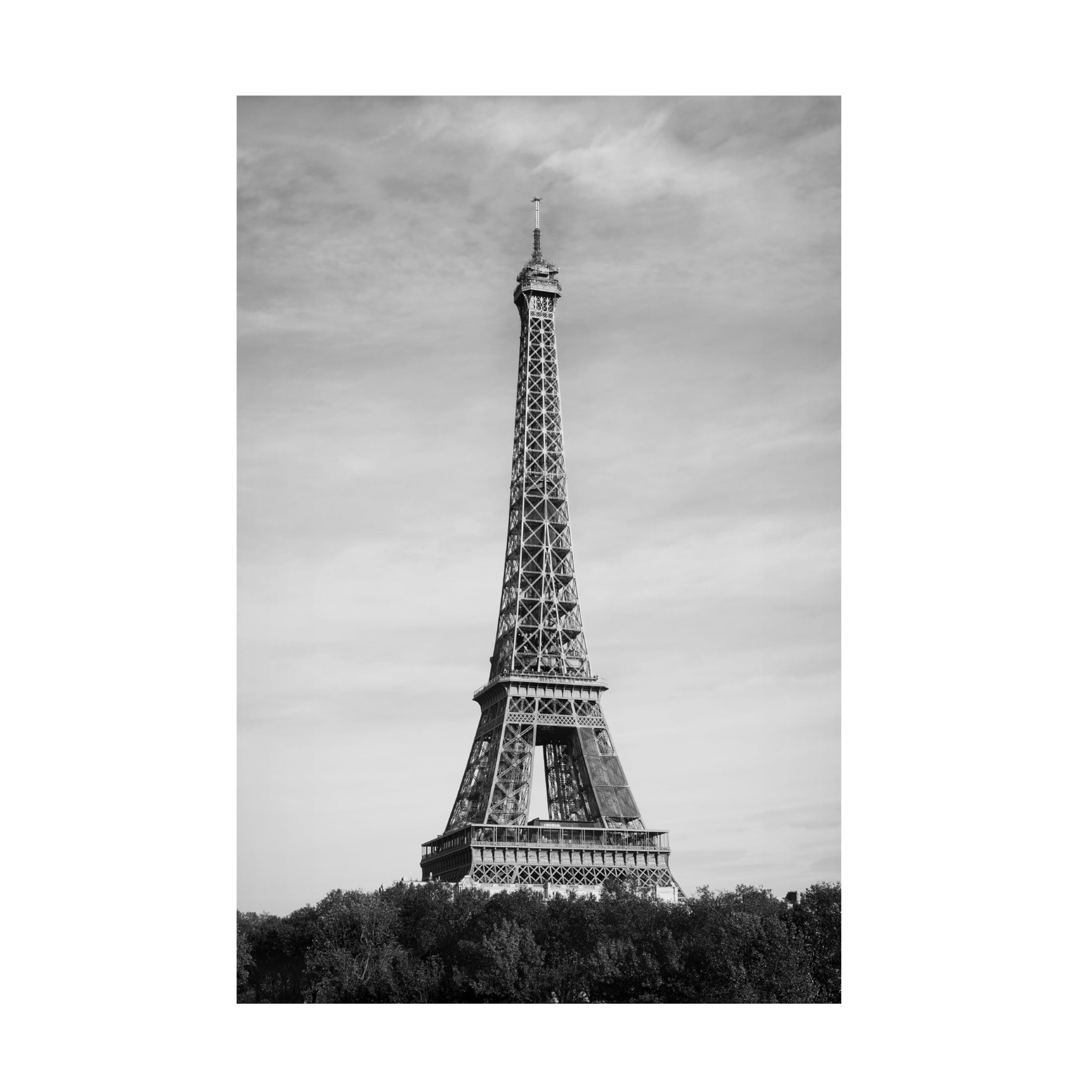 Pictufy Studio III 'Eiffel Tower Tour Eiffel' Canvas Art - 30 x 47 Inches
