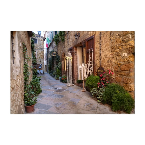 Pienza Charming Narrow Street - Tuscany - Pienza Tuscany Italy Photography Unframed Wall Art Print 5 x 7 inches
