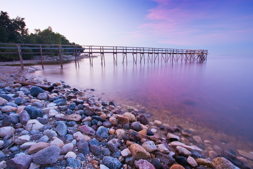 Pier And Shoreline Of Lake Winnipeg Matlock Manitoba Canvas Art - Ken Gillespie Design Pics (17 x 11)