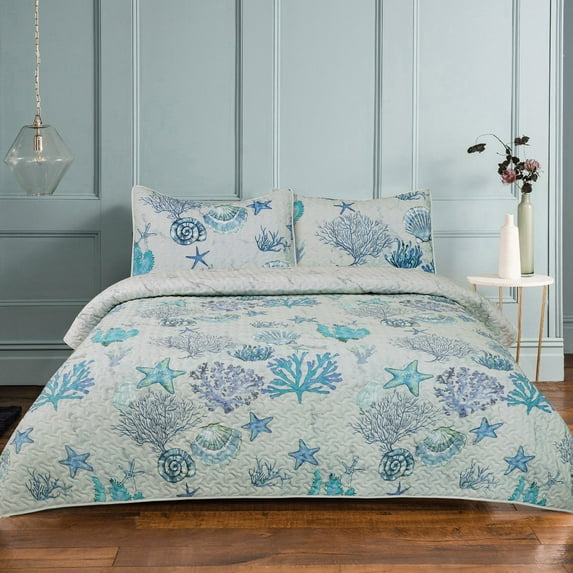 Pieridae Lightweight Microfiber Reversible Quilt Bedding Set - 3 Pc - Full/Queen, Seascape Ocean