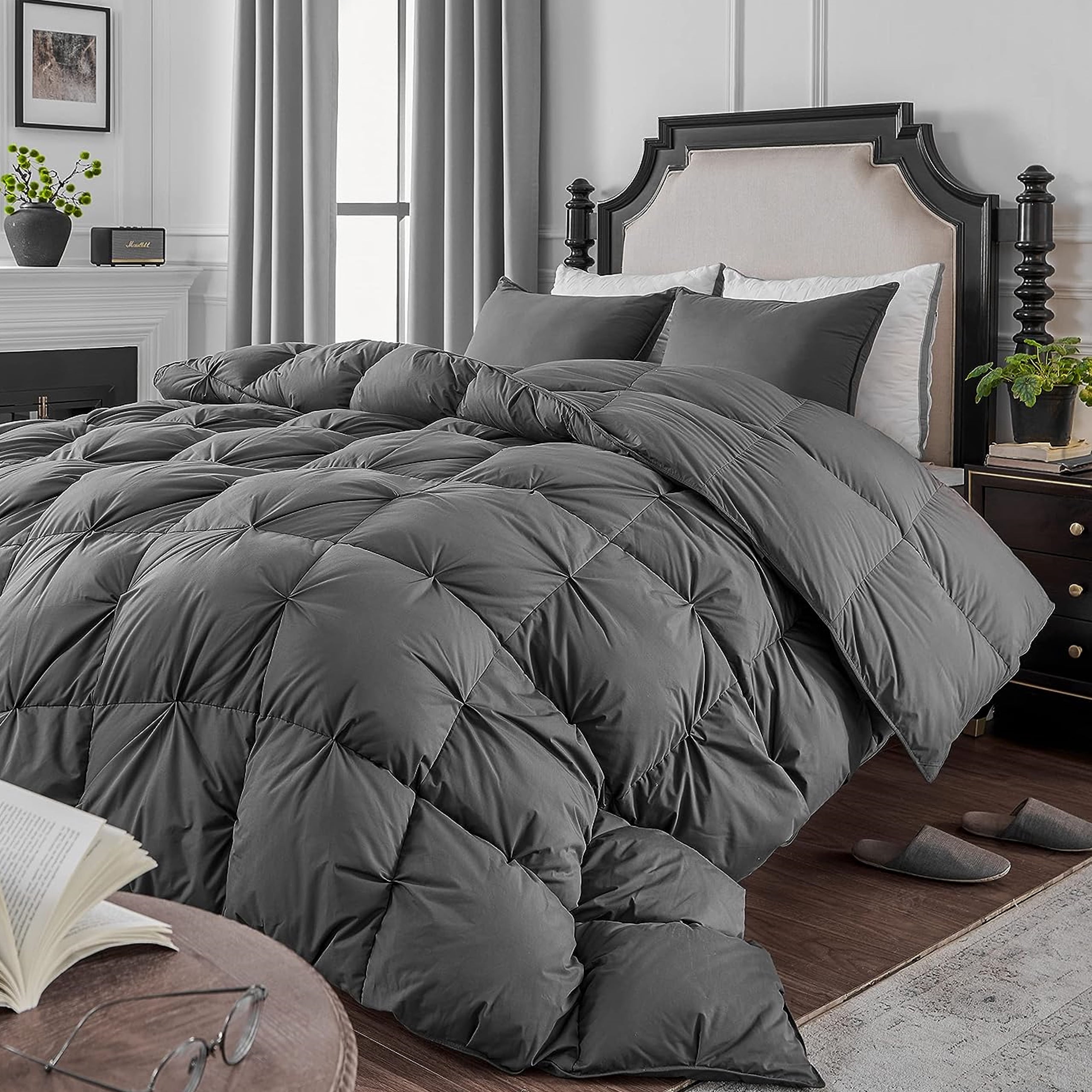 Pinch Pleat Goose Down Comforter All Season-Ultra Soft and Cozy Noiseless Duvet Insert with Egyptian Cotton Cover, Fluffy Warm Comforter