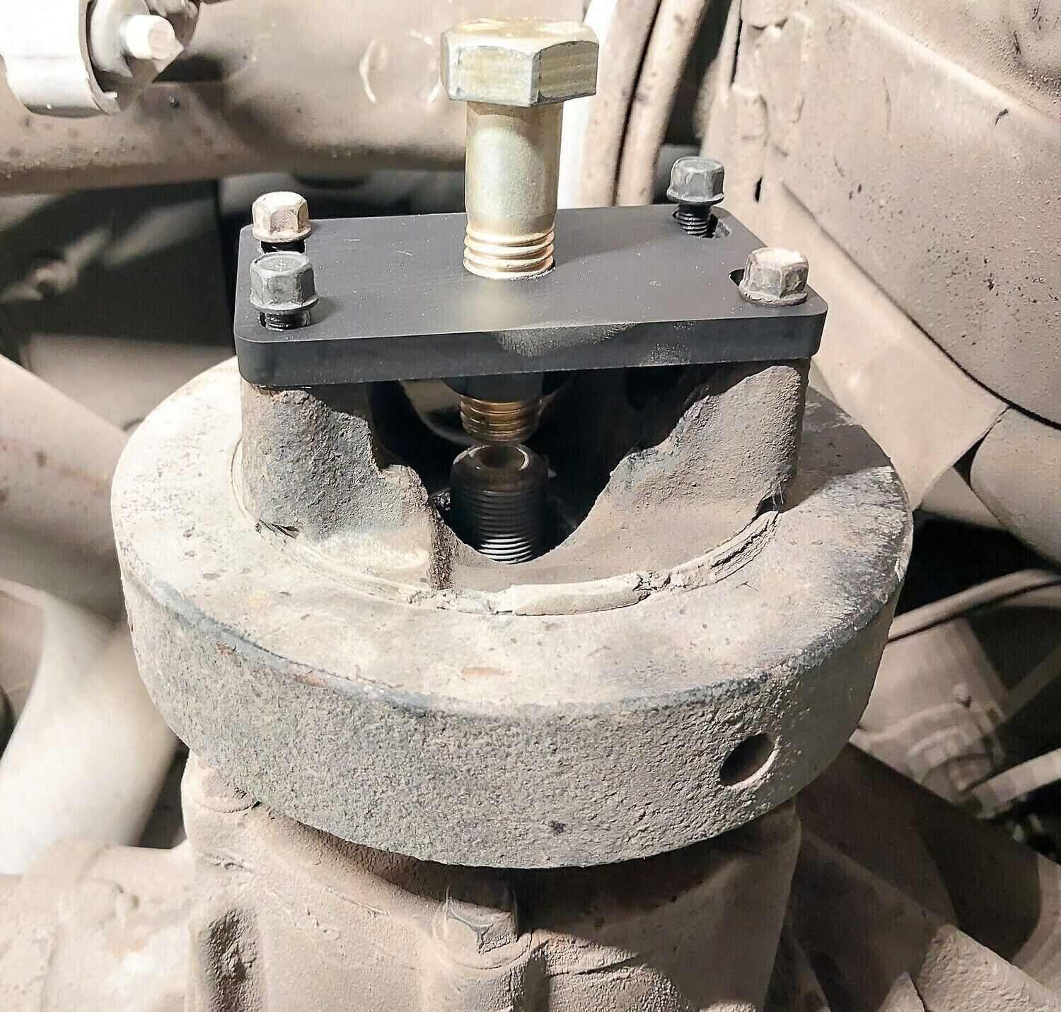 Pinion Yoke Puller Tool for Chevy GMC Duramax Dodge Cummins Ford Powerstroke