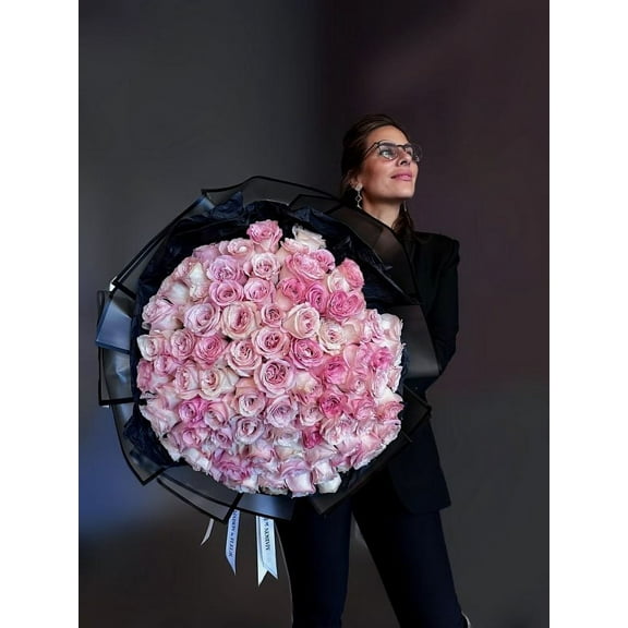 Pink Camo - Premium long stem pink roses