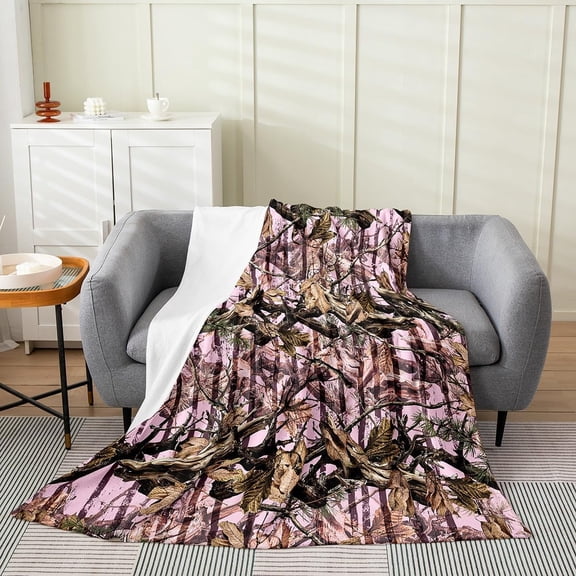 Pink Camouflage Throw Blanket for Couch and Bed Fluffy Soft Warm Microfiber Camo Fleece Blanket