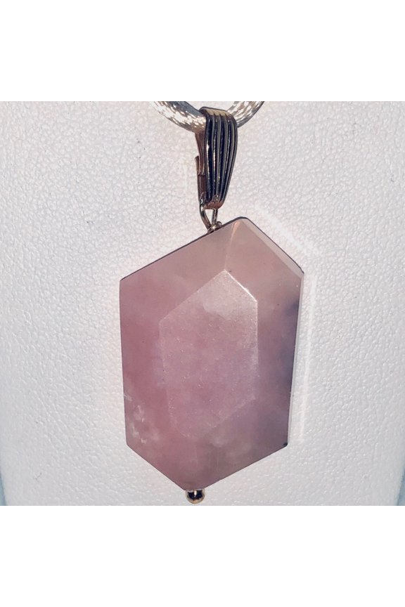 Pink Peruvian Opal Pendant with 12Kgf Findings 509862G4