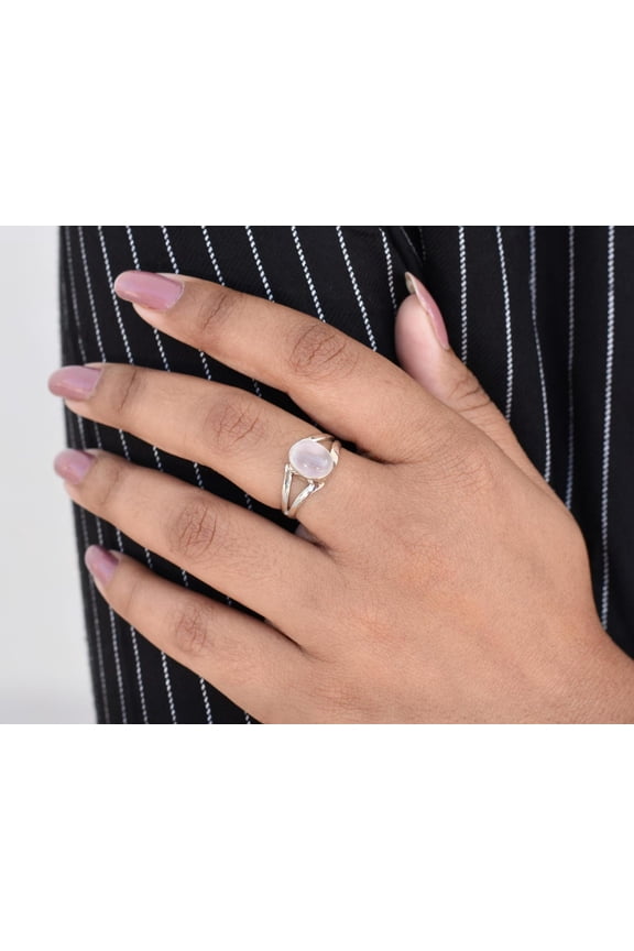 Pink Rose Quartz Split Band Ring for Women in 925 Sterling Silver, Oval Rose Quartz Gemstone Minimalist Boho Ring, Handmade October Birthstone Jewelry Gift