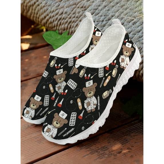 Pink Women's Medical Nurse Bear Summer Shoes Flat Breathable Mesh Shoes Cartoon Bear Print Slip On Sneakers Zapatos