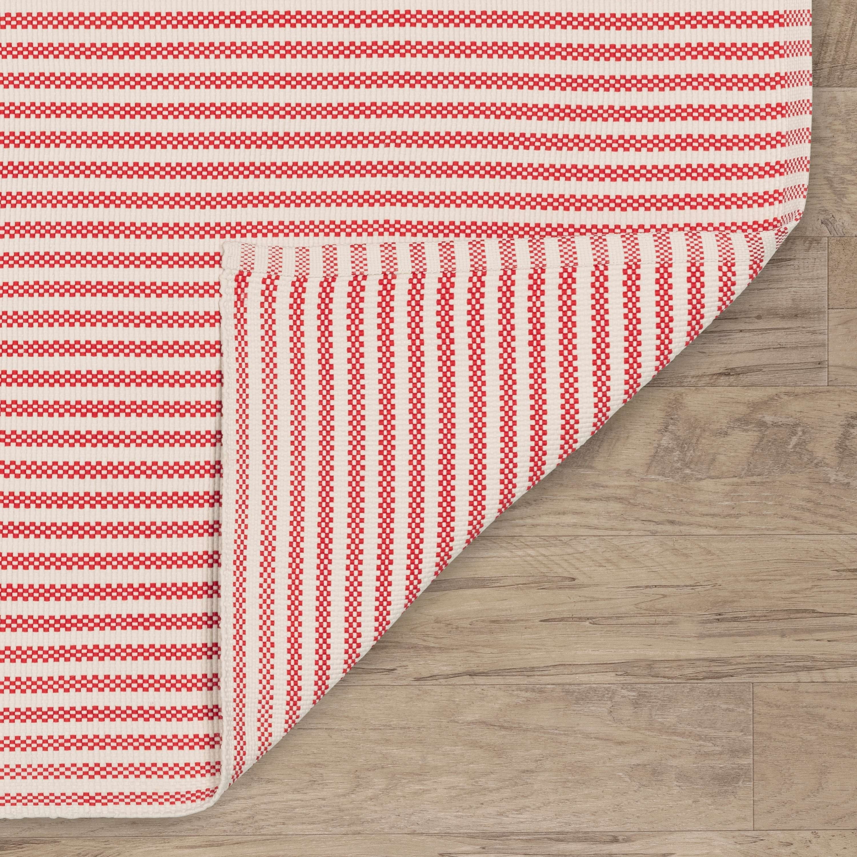 Pinstripe Red and Ivory Washable Synthetic 4' x 6' Rug