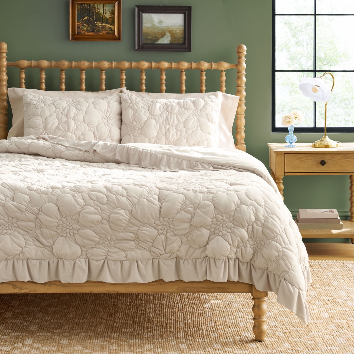 The Pioneer Woman Ruched Floral 3-Piece Comforter Set, King, All Season, Linen