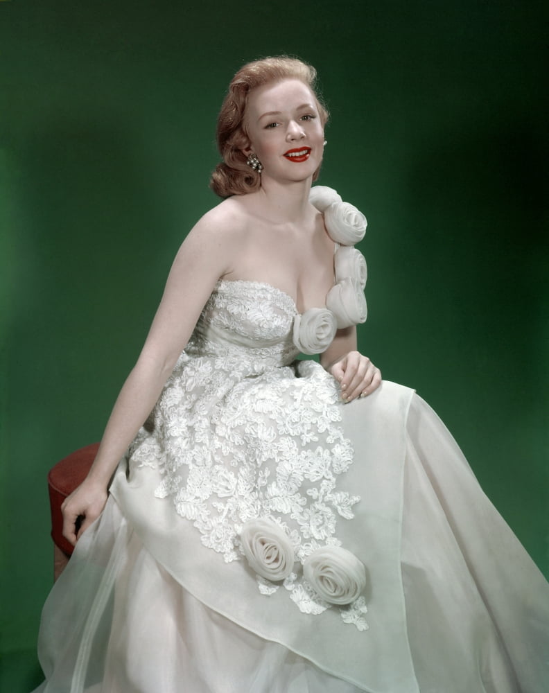 Piper Laurie Canvas Art - (16 x 20)
