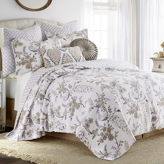 Pisa Reversible King/Cal King Quilt Set (106x92in) with 2 Pillow Shams (36x20in) - Floral Peacock - Grey, Taupe - 100% Cotton King Size Quilt Bedding Set - Lightweight, Soft, Pre-Washed