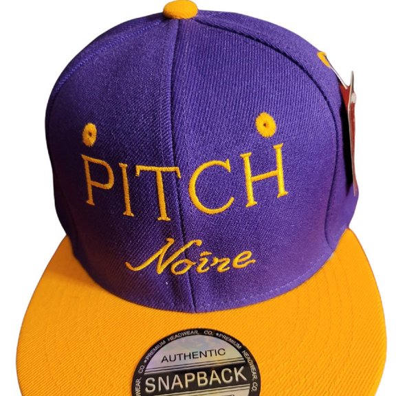 Pitch Noire Men’s Authentic Snapback Cap with Embroidered Logo – Premium Adjustable Flat Brim Hat