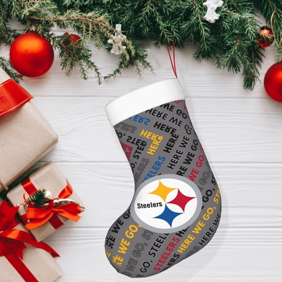Pittsburgh Christmas decorative stockings, American football team personalized Christmas stockings, suitable for fireplace Christmas decorations, holiday party decorations, party gift stockings