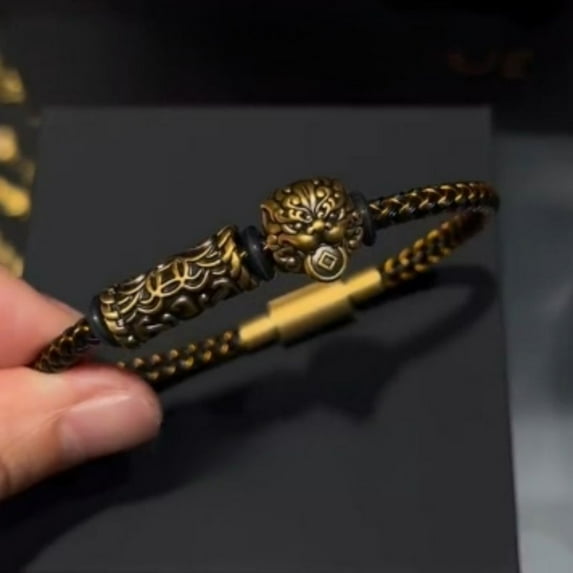 Pixiu Wealth Bracelet with LuLuTong Beads Feng Shui Vintage Style Jewelry for Men Prosperity Protection Accessory