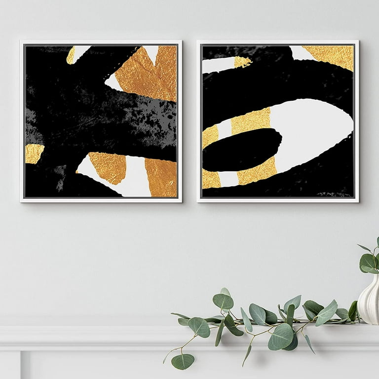 Black wall with gold lines hot sale