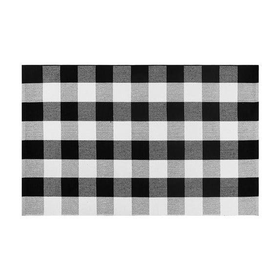Plaid Rug, Black and White Check Outdoor Rug Front Door Decorative Mat, Hand-Woven Reversible Foldable Rug for Layered Door Mats Washable Carpet for Front Porch, Entryway 15.7x23.6in