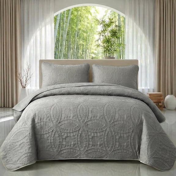 Plain Color Ultrasonic Embossed Bedspread Set - 2/3PCS (1 Quilt+1/2 Pillowcases), Gentle Skin-Friendly, Fade Resistant, Multi-Scenario Use, Machine Cleanable(Dark grey,Twin)