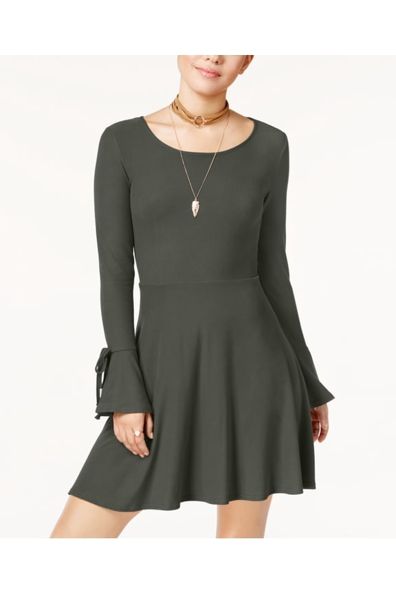 - Bell-Sleeve Fit & Flare Dress - Juniors - S