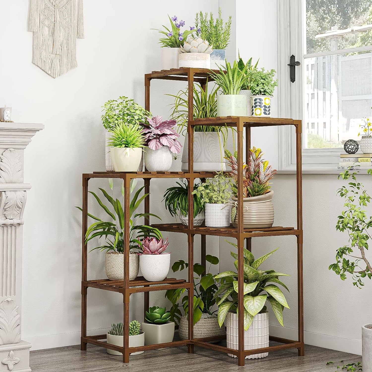 63 Gift Ideas for Gardeners  Plant table, Wooden plant stands, Indoor  plant shelves