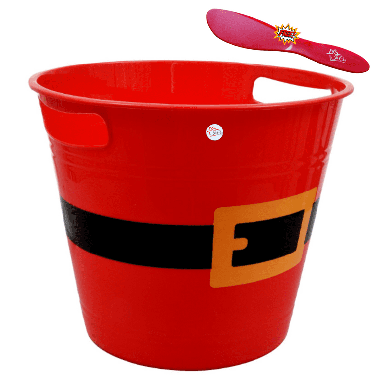 https://i5.walmartimages.com/seo/Plastic-Buckets-Handles-Red-Santa-Belt-Round-Basket-Multi-Purpose-Container-Decorative-Kitchen-Candy-Baskets-Christmas-Classroom-Holiday-Party-Favors_e505aced-b26b-4ff7-a156-b812bcf12890.474b870e026a1d12fcdf8fe711b77021.png?odnHeight=768&odnWidth=768&odnBg=FFFFFF
