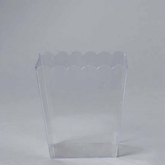 Plastic Large Scalloped Container, 6-Inch, Clear