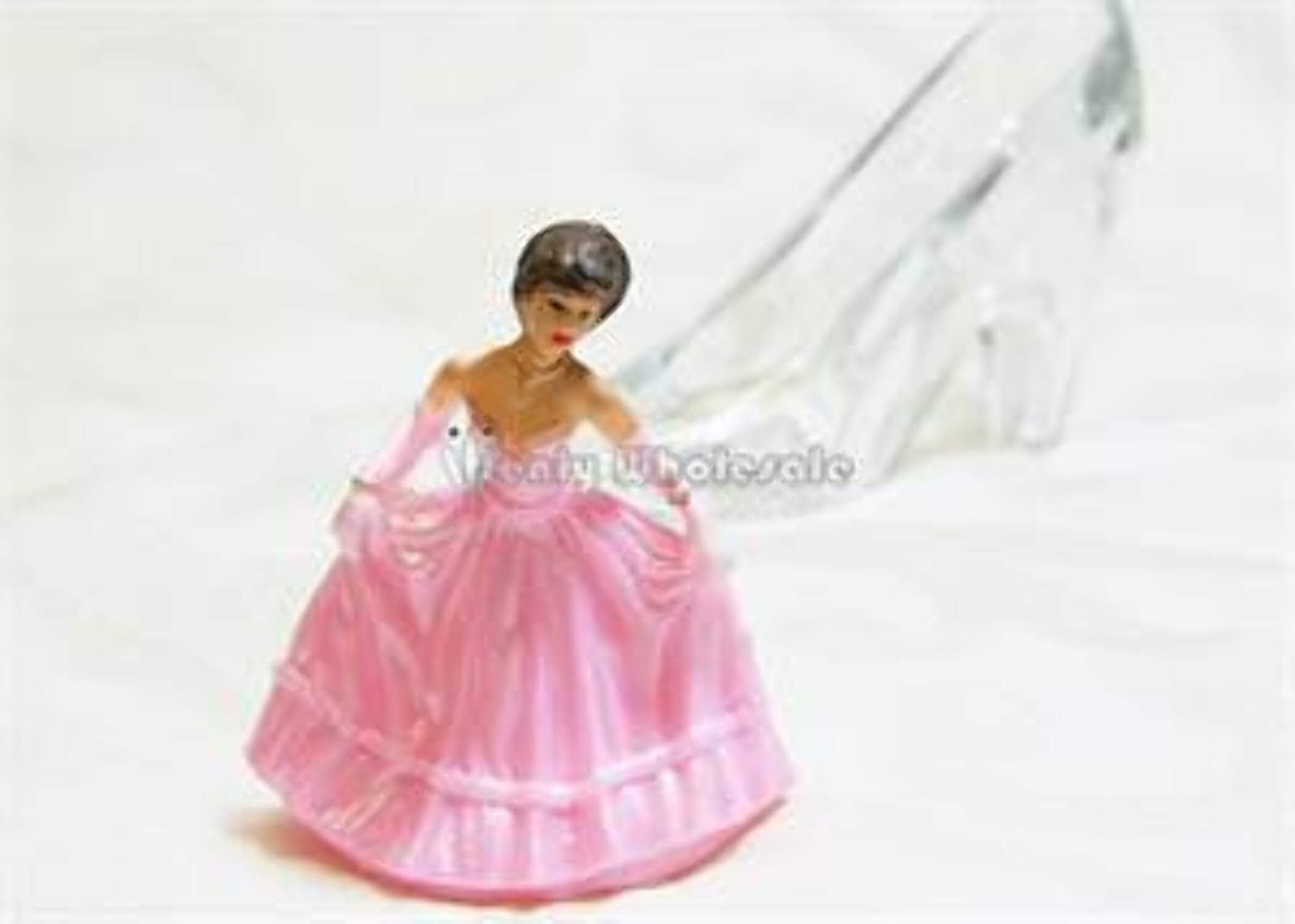 JENLYFAVORS Plastic Mini Cinderella Doll Favors Decoration - Pink (12 Pieces)