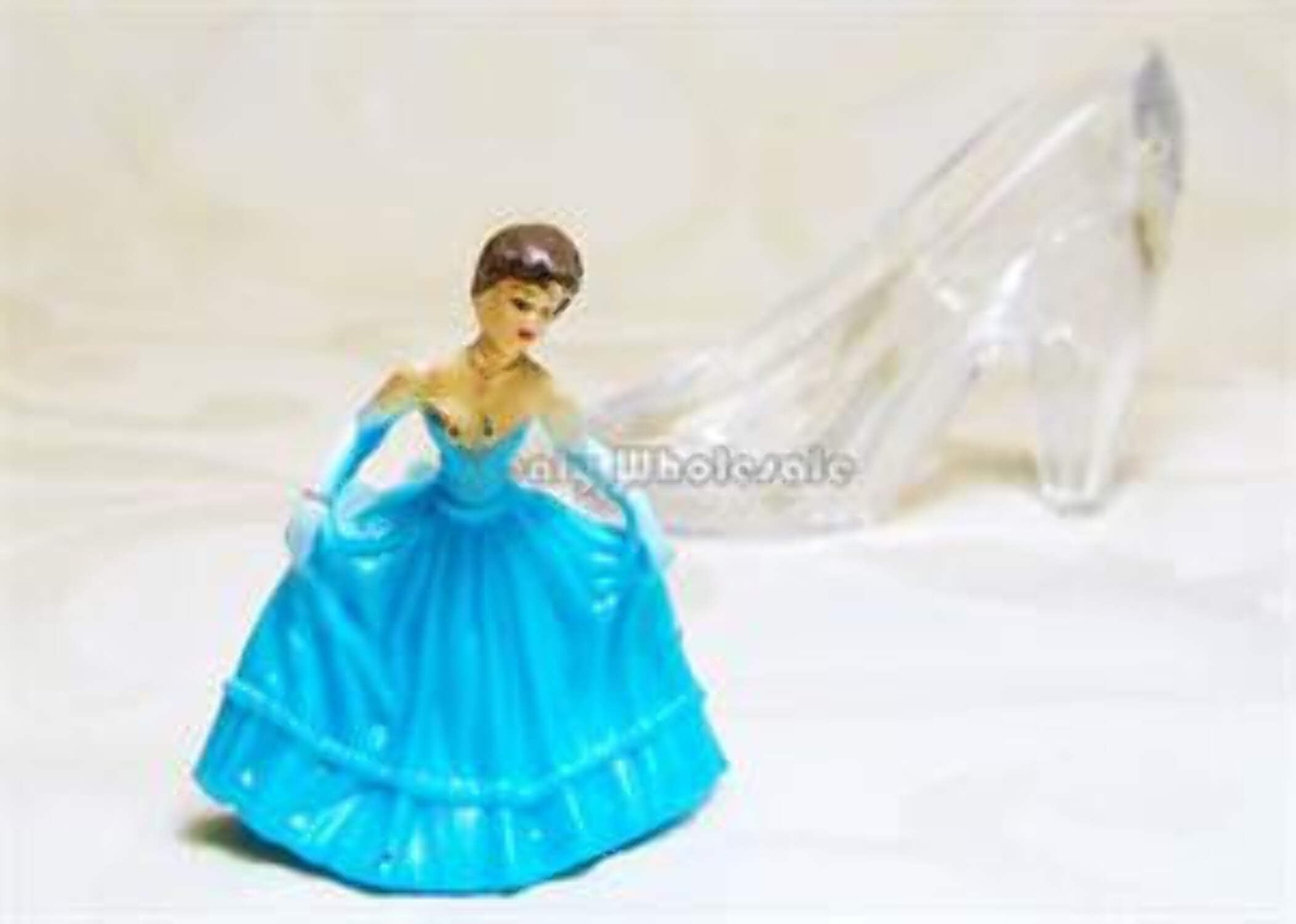 JENLYFAVORS Plastic Mini Cinderella Doll Favors Decoration - Turquoise (12 Pieces)