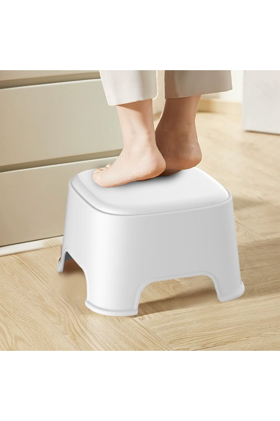 Plastic Mini Stool for Home, Ergonomic Step Stool with Rounded Edges for Bathing Shoe Changing and Potty Training Plastic Easy to Clean Suitable for Bathing and Shoe Changing