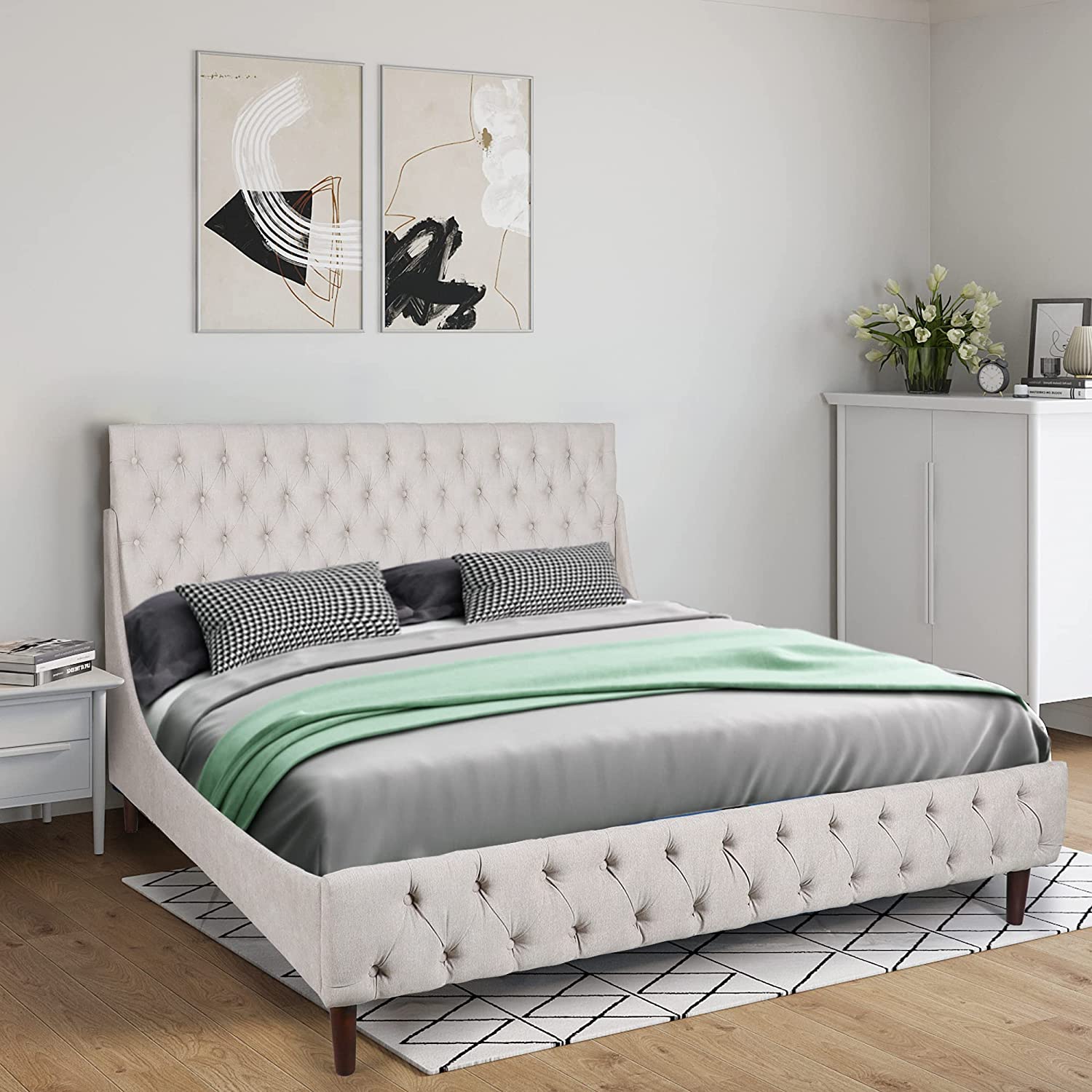 Platform Bed Frame Queen Size Velvet Upholstered Bed Frame with Deep