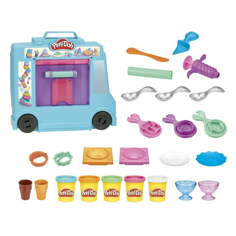 Making 3 ice cream out of play doh top