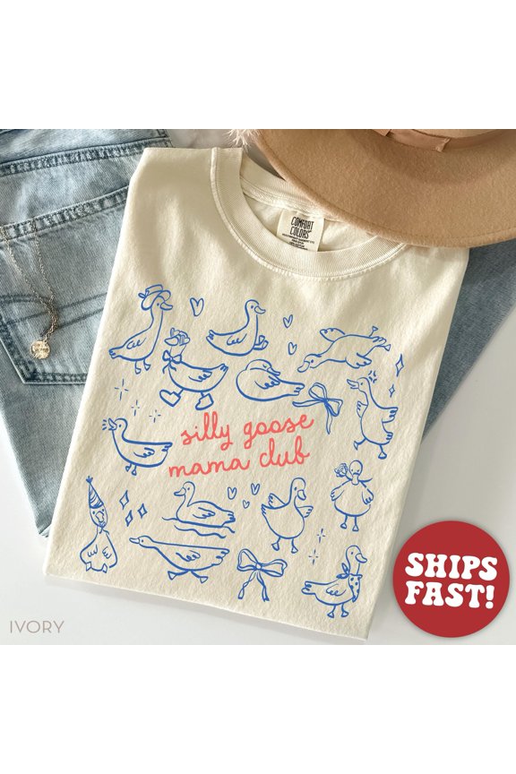 Playful Bird Illustration Comfort Colors Pregnancy Announcement Mama Shirt - Cute Shower Gift