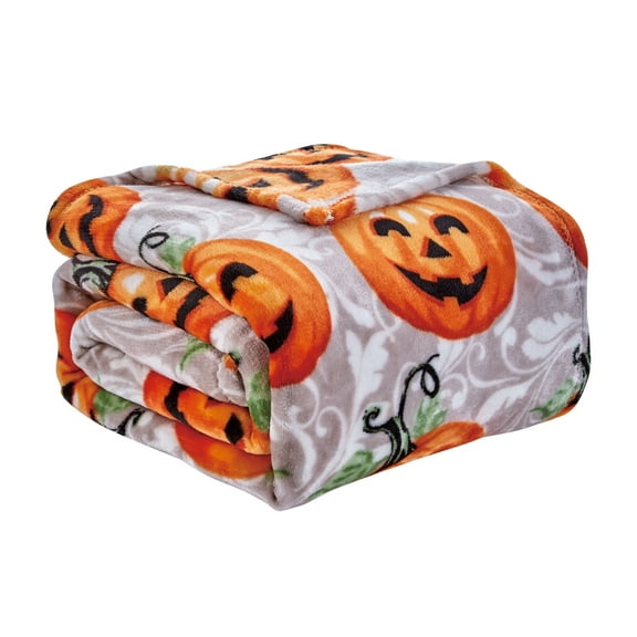 Plazatex Pumpkins All Season Plush Decorative Halloween Throw Blanket 50" x 60" Orange