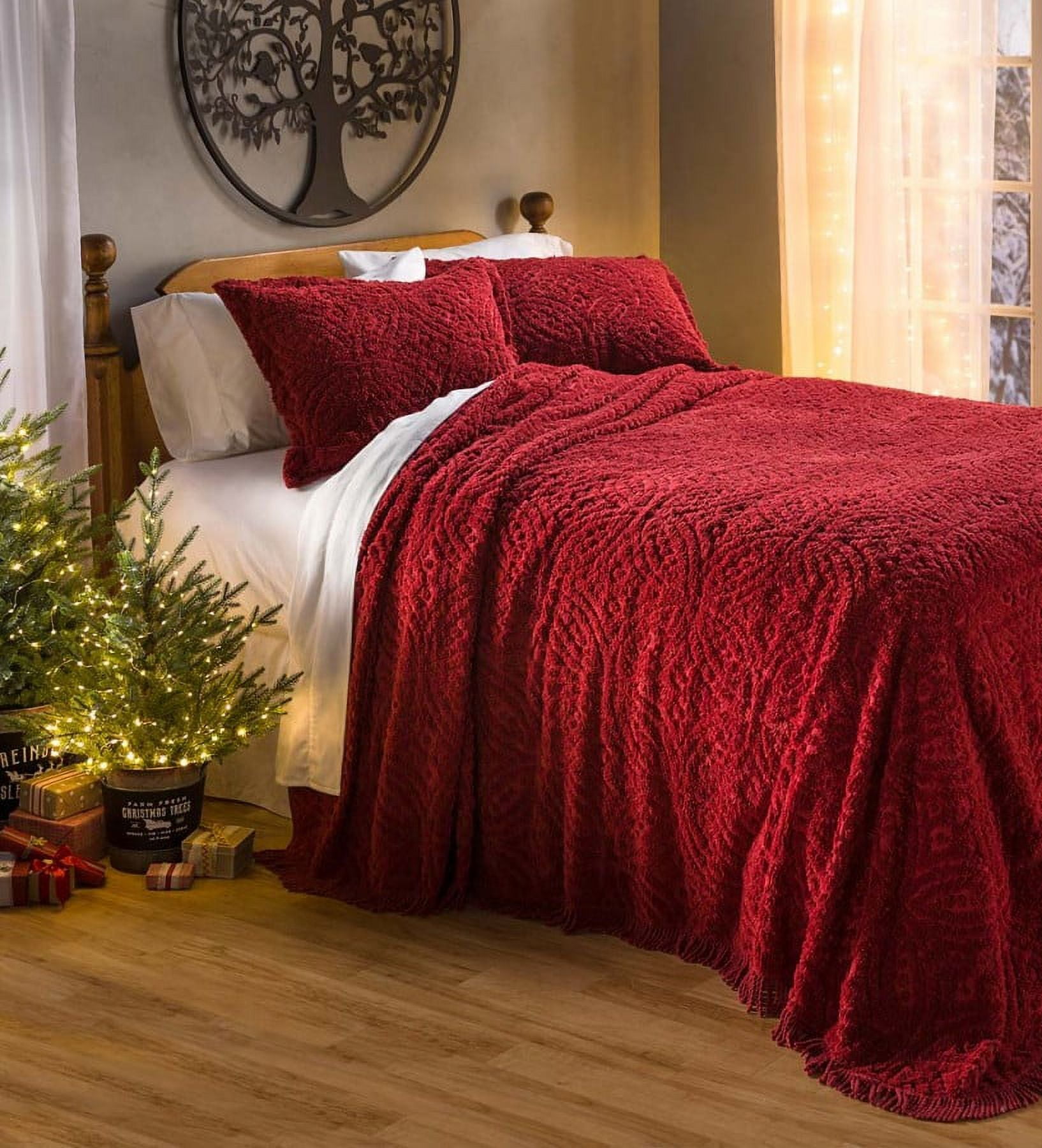 Plow & Hearth Full Wedding Ring Tufted Chenille Bedspread Antique Red