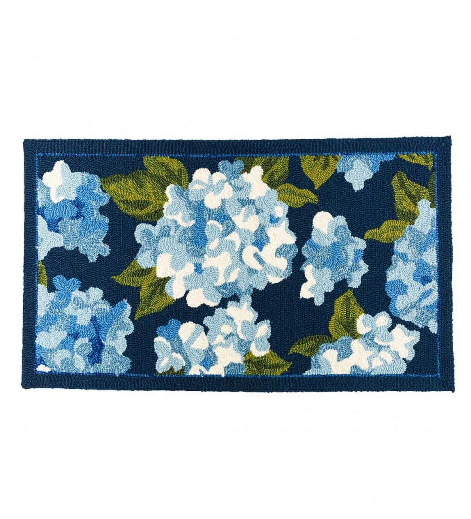 Plow & Hearth Hydrangeas Indoor/Outdoor Rug, 24